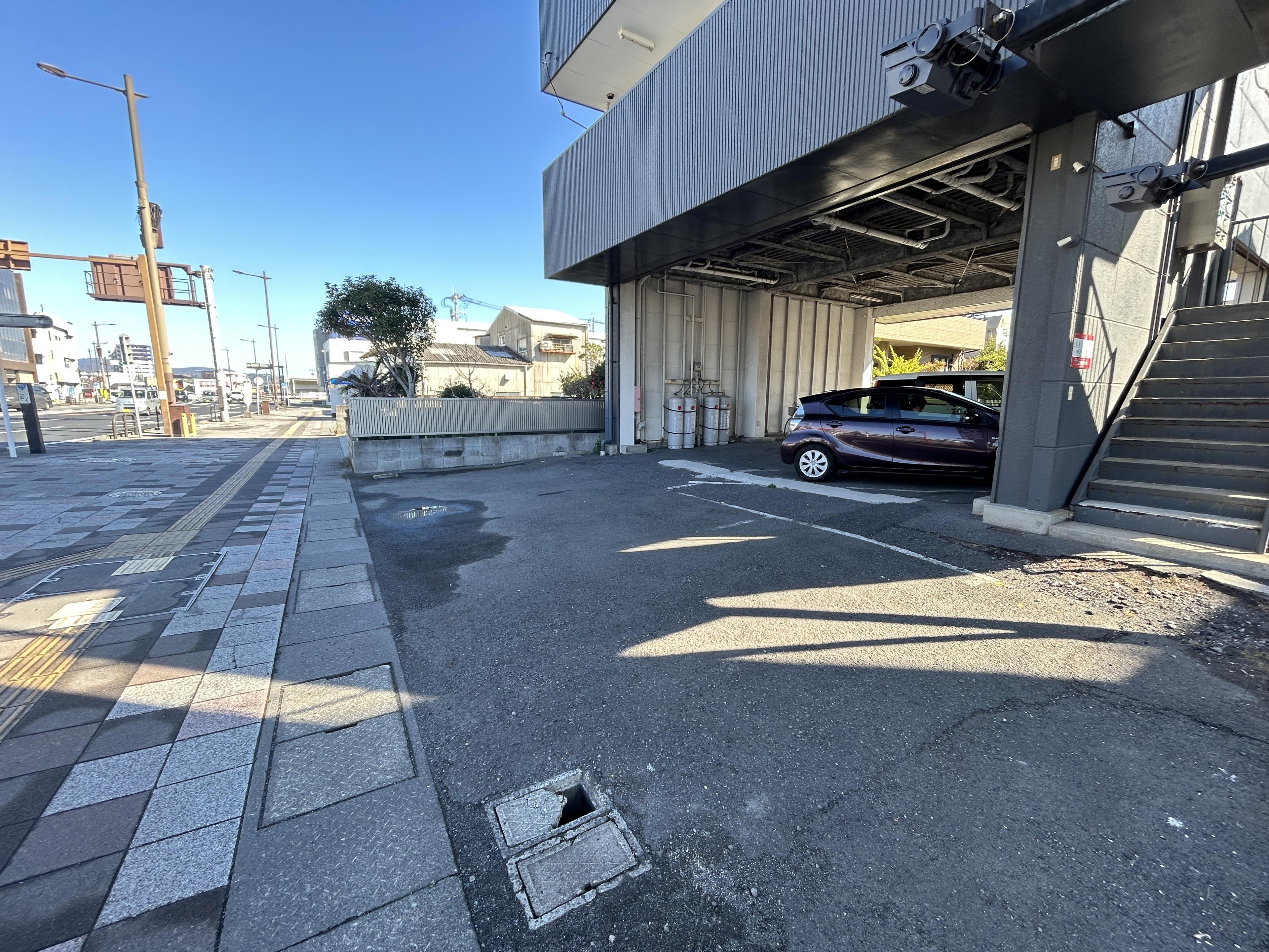 ＳＳﾏﾝｼｮﾝの外観・駐車場イメージ3枚目