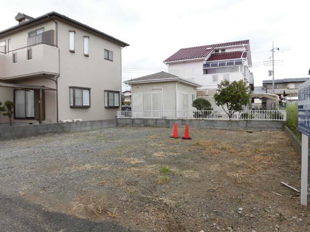 東真土駐車場3の外観・駐車場イメージ2枚目