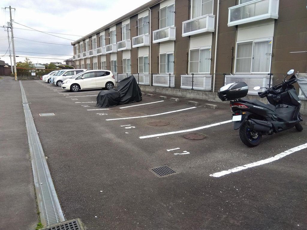 カワシマ(20963)の外観・駐車場イメージ2枚目
