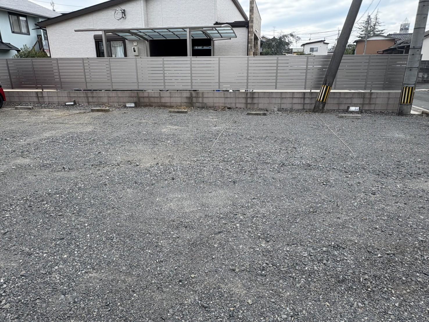 井島パーキングの外観・駐車場イメージ2枚目