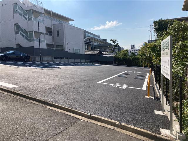 春岡１丁目第３の外観・駐車場イメージ2枚目