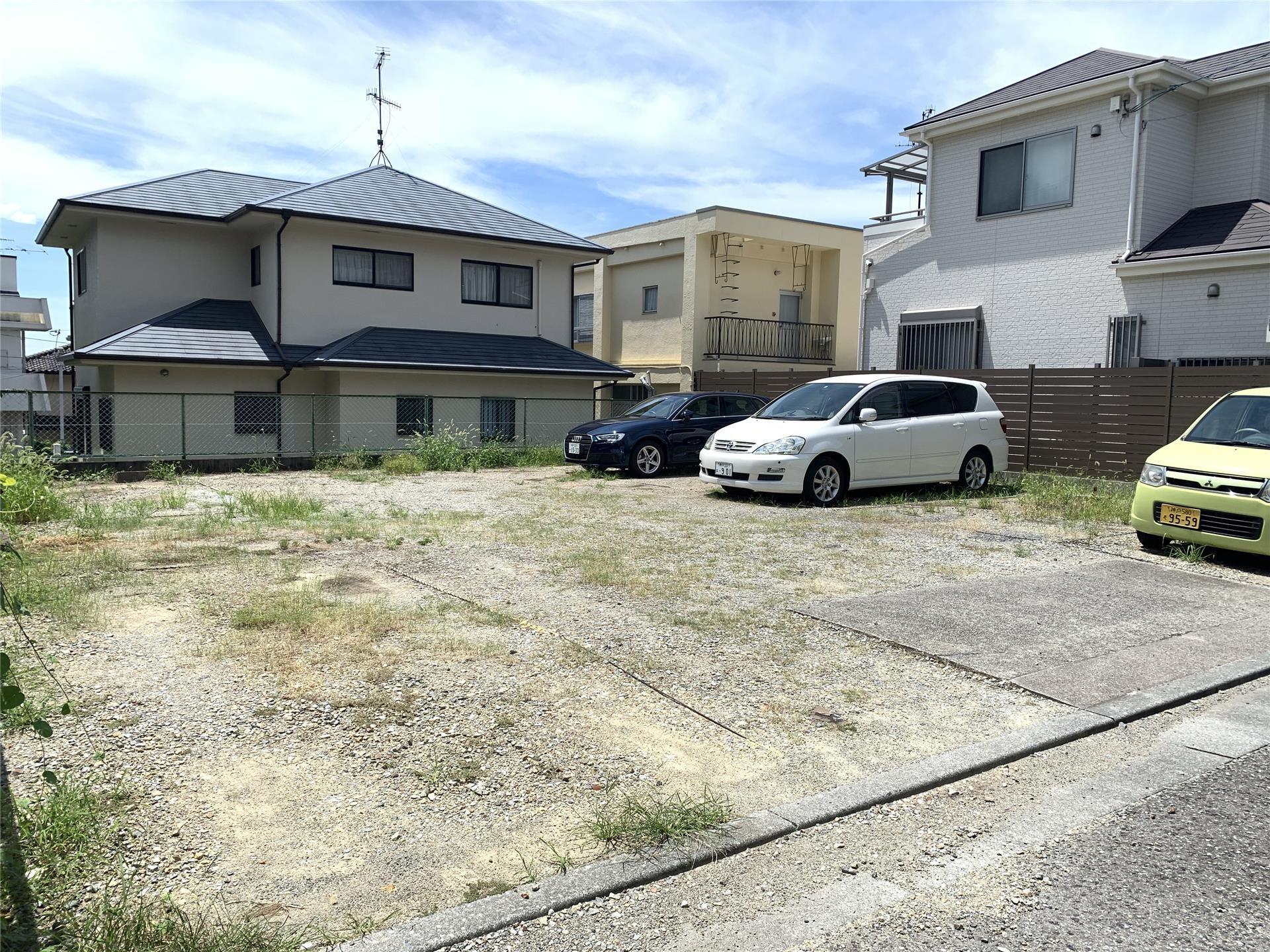 中山台パーキングの外観・駐車場イメージ1枚目