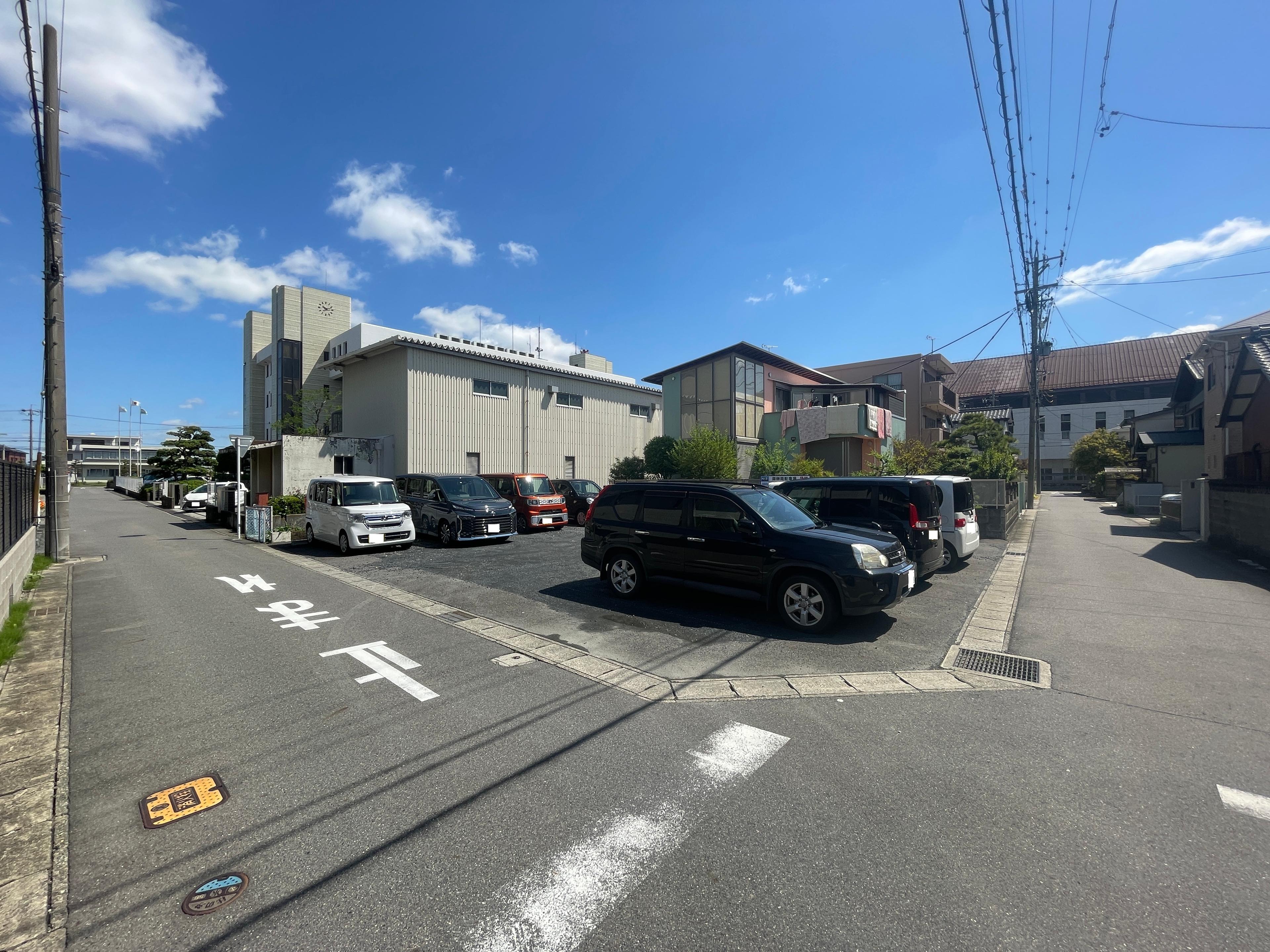 御榊南駐車場の外観・駐車場イメージ1枚目
