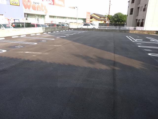 桜町1丁目駐車場の外観・駐車場イメージ3枚目