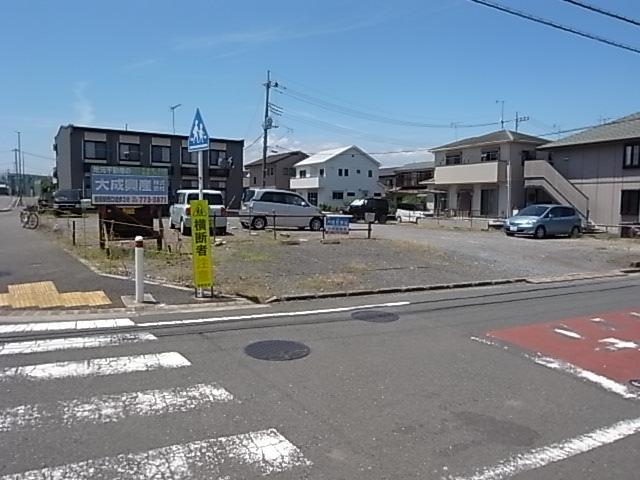 豊成第四駐車場の外観・駐車場イメージ1枚目