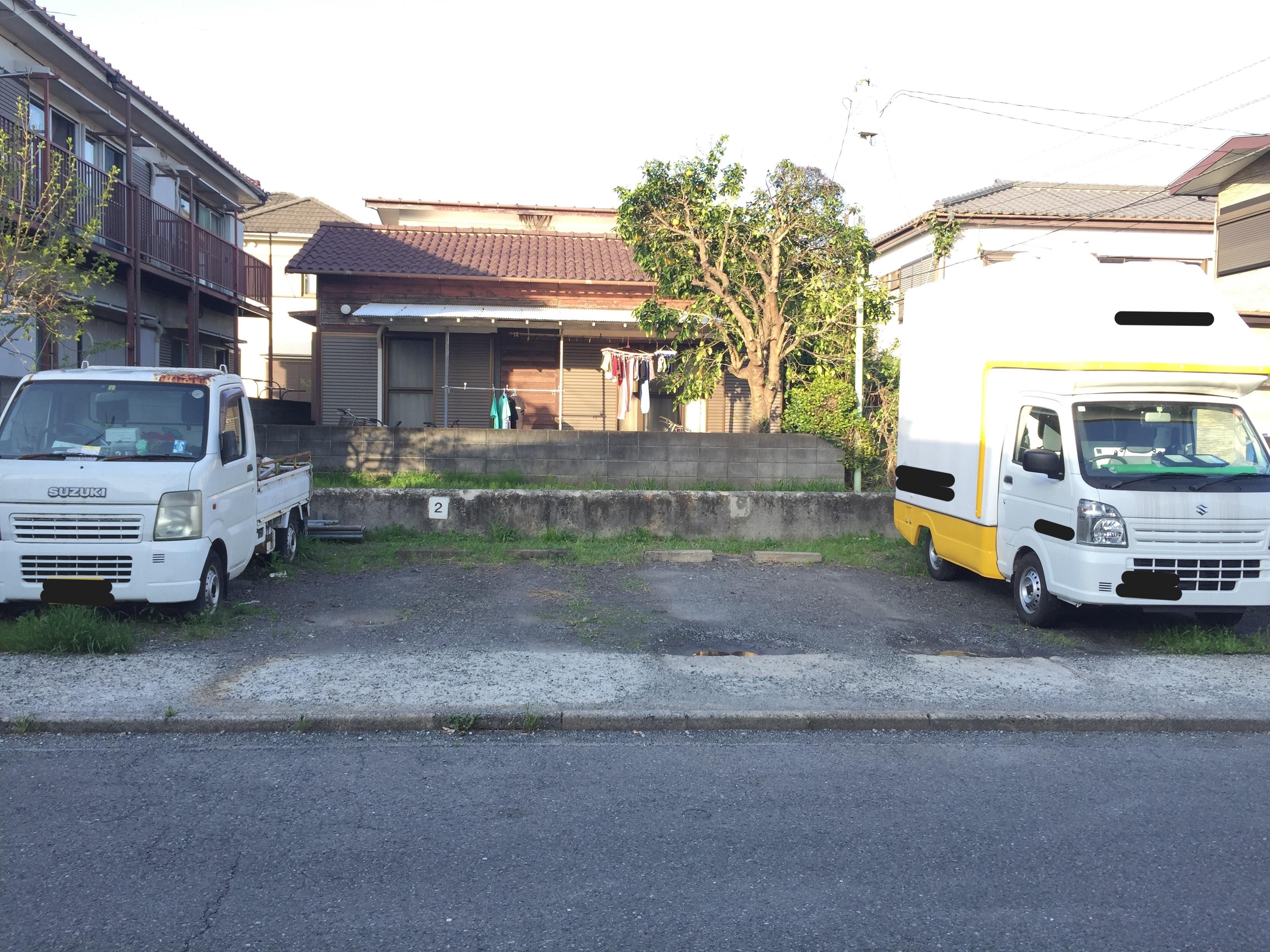 信栄ハイツ隣地駐車場の外観・駐車場イメージ3枚目