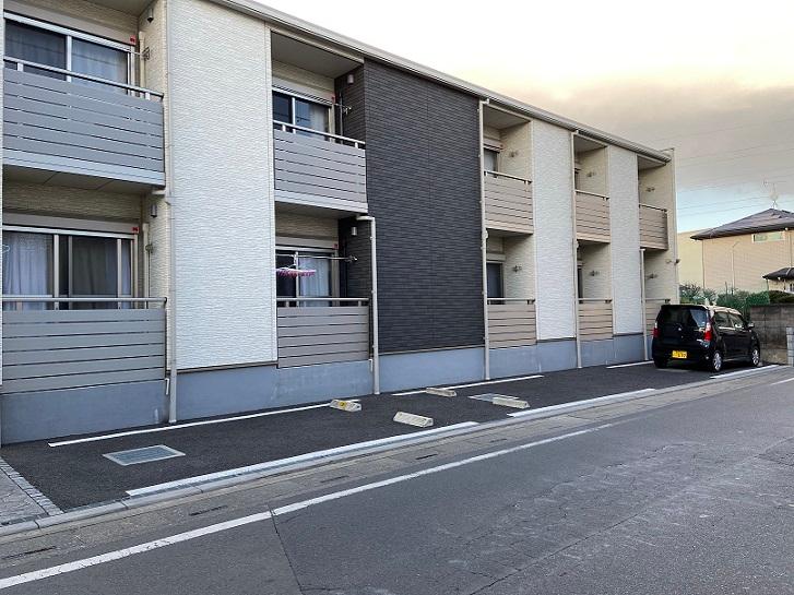 クレイノマルシェ(55920)の外観・駐車場イメージ1枚目