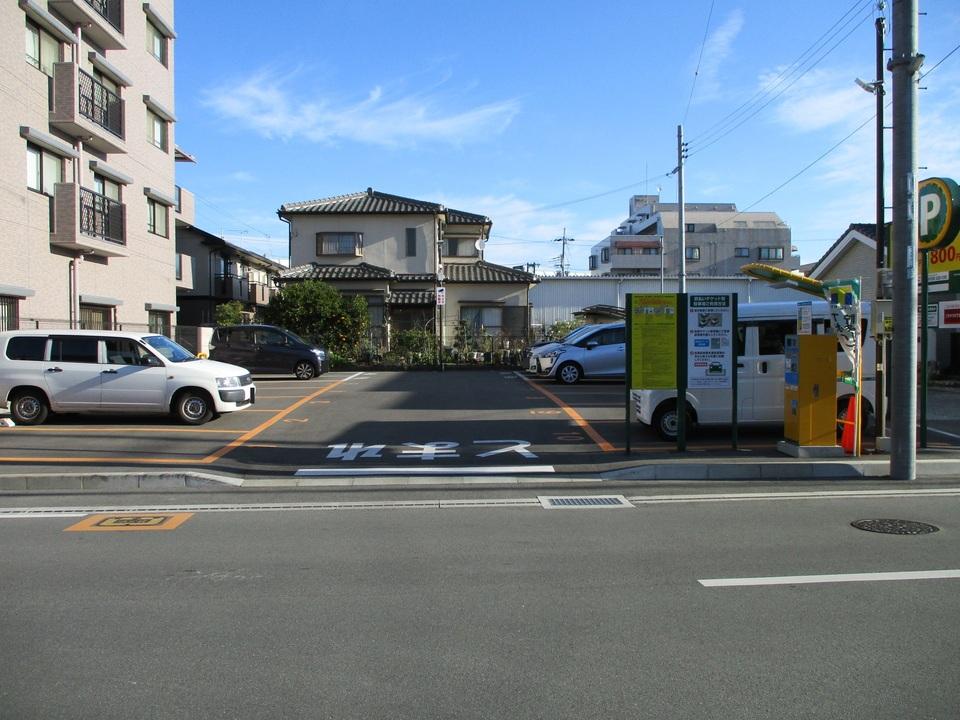 宝殿駅北の外観・駐車場イメージ1枚目