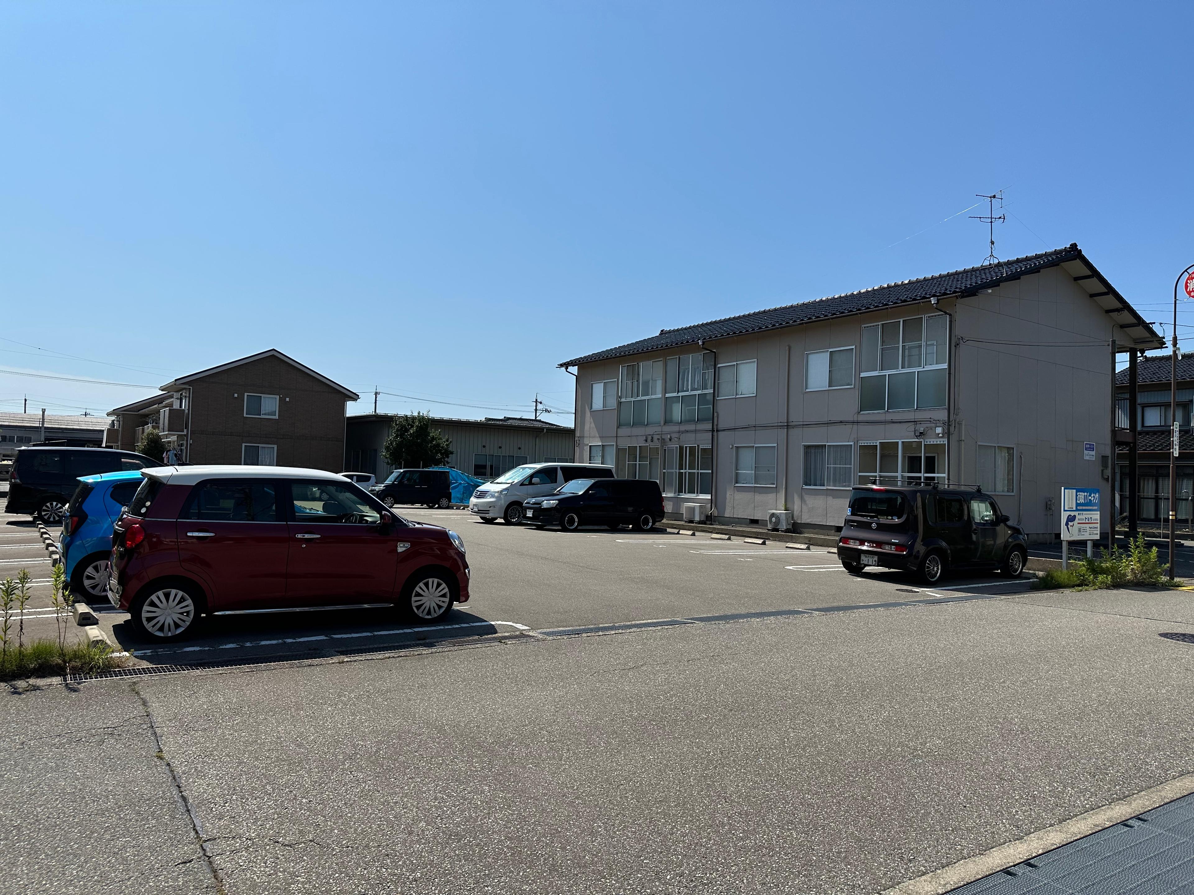 近岡町Ｔパーキングの外観・駐車場イメージ2枚目