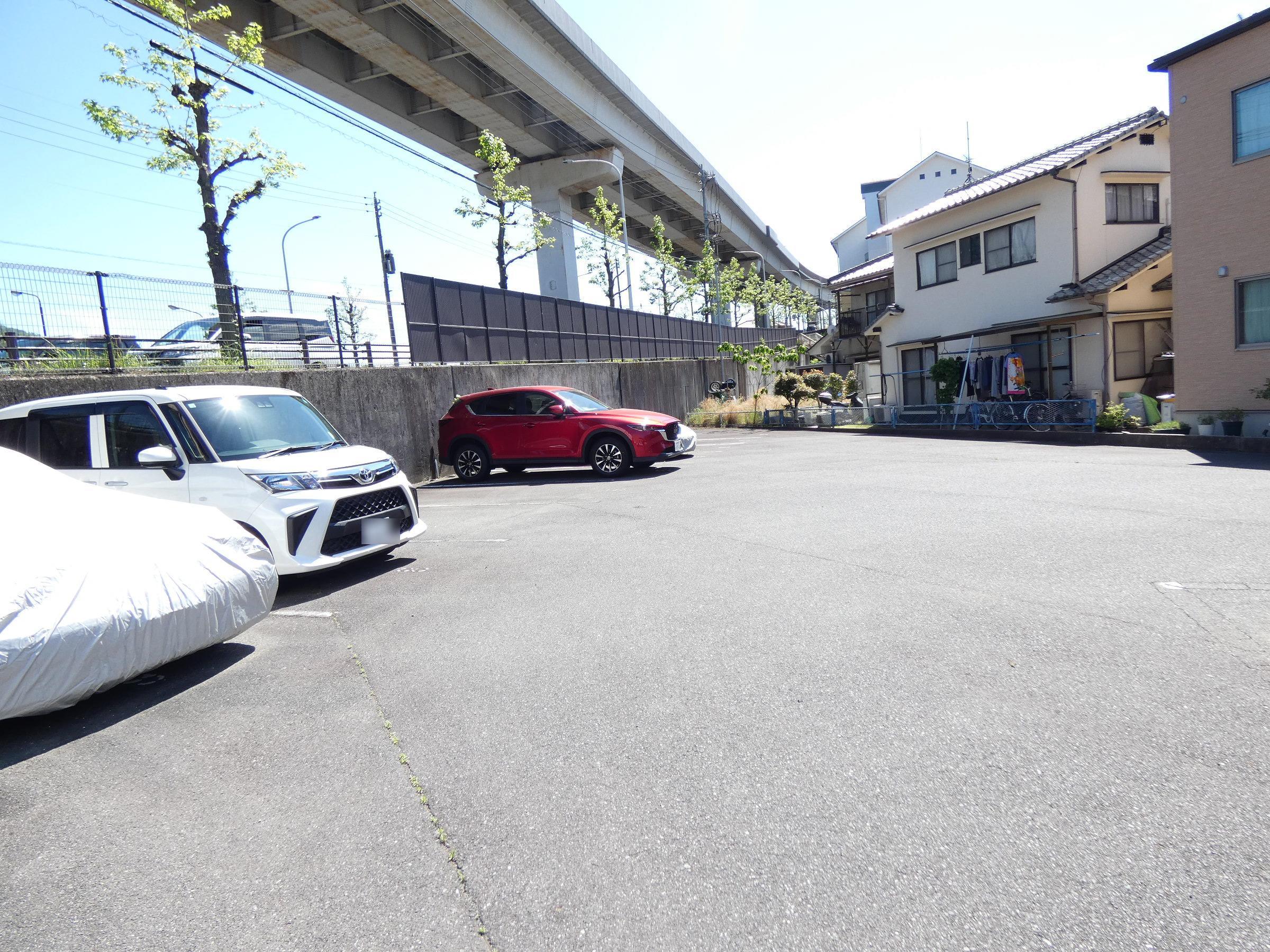 黒川駐車場の外観・駐車場イメージ3枚目