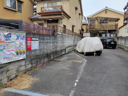 妙成ガレージの外観・駐車場イメージ1枚目