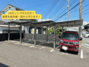 中須賀2丁目屋根付き月極駐車場の駐車場