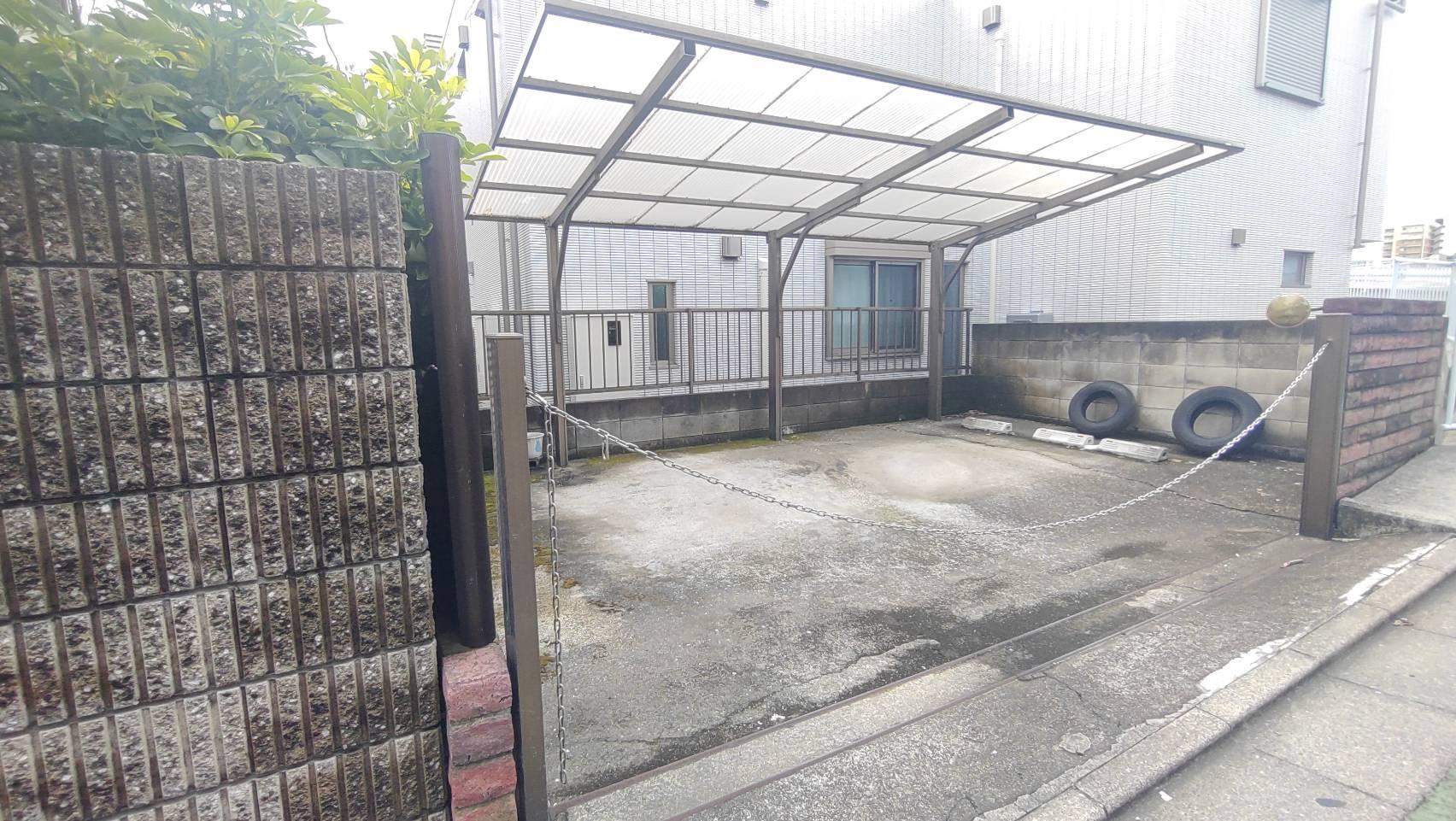 西宮駐車場（屋根付き）の外観・駐車場イメージ1枚目