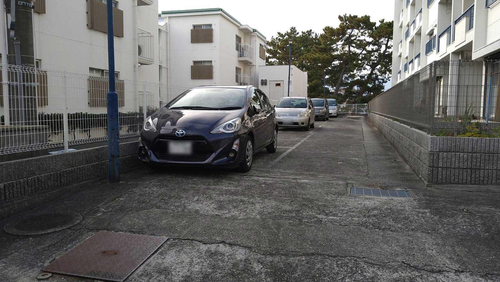 サンビルダー甲子園パークサイドの外観・駐車場イメージ1枚目