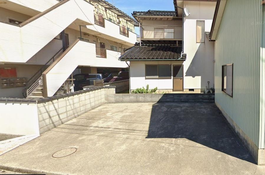 泉2丁目ひかりパーキングの外観・駐車場イメージ1枚目