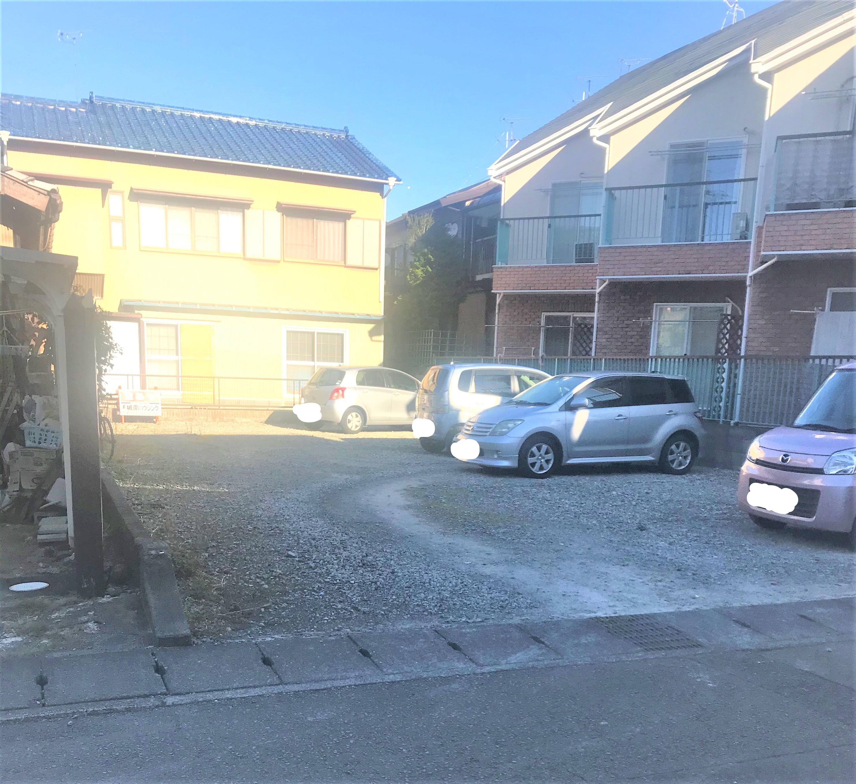 小鹿若林駐車場の外観・駐車場イメージ1枚目