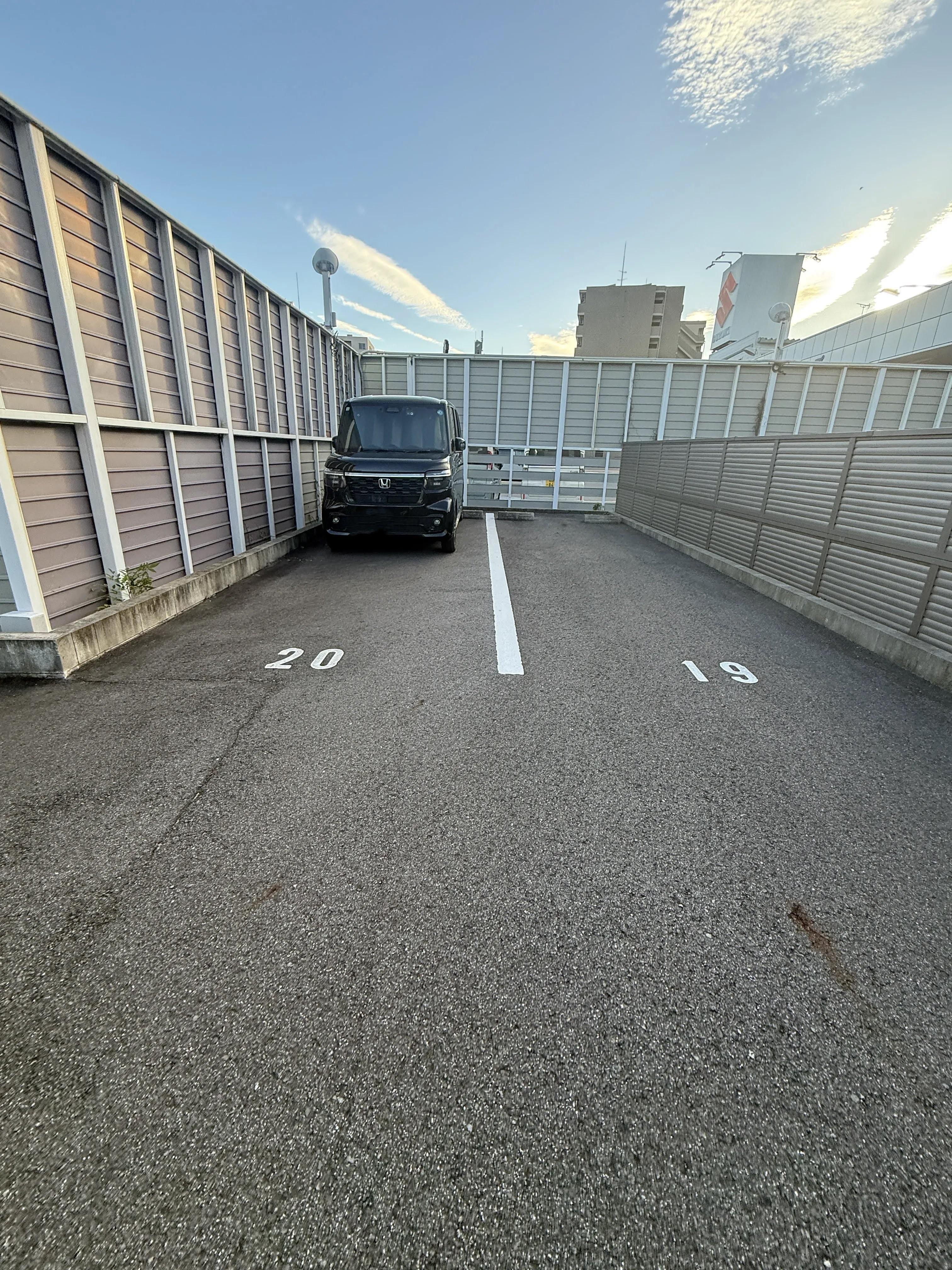 矢作中道駐車場の外観・駐車場イメージ3枚目