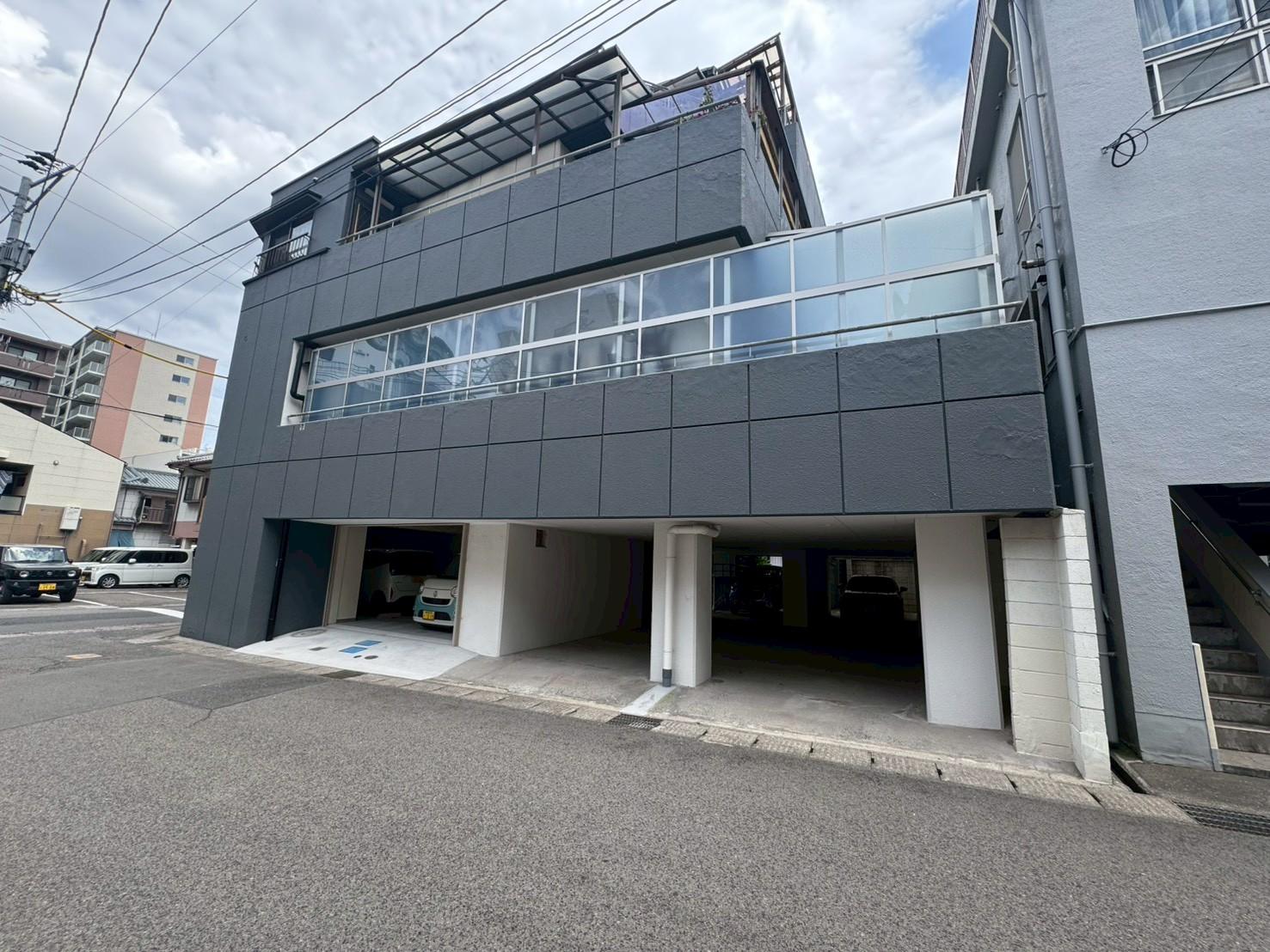 松元ビル駐車場の外観・駐車場イメージ1枚目