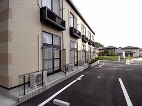 ガーデン(27986)の外観・駐車場イメージ1枚目