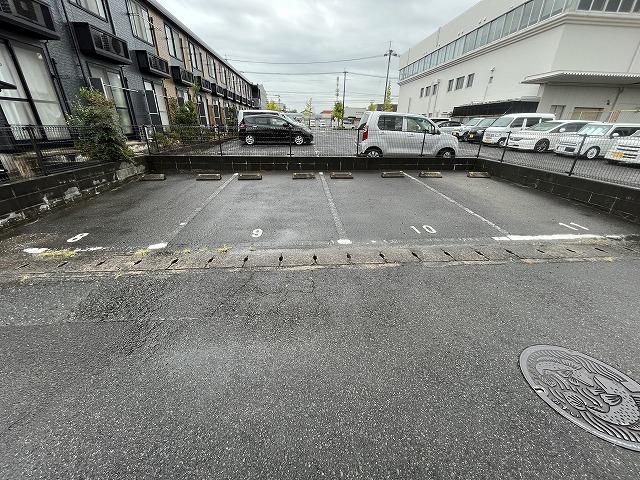 新川Ⅱ(41425)の外観・駐車場イメージ2枚目