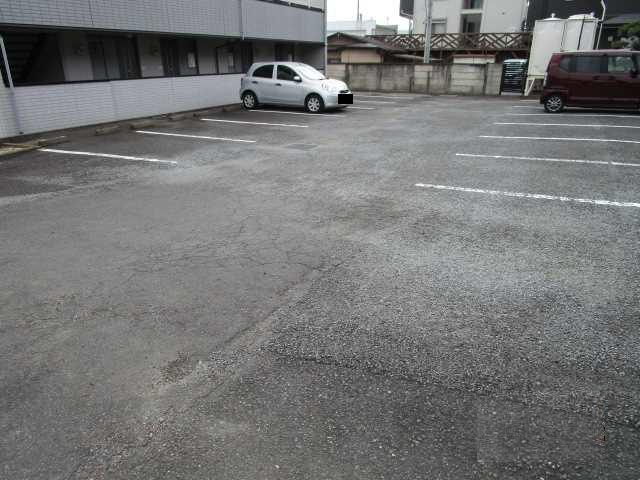 長谷Ⅱ(12161)の外観・駐車場イメージ1枚目