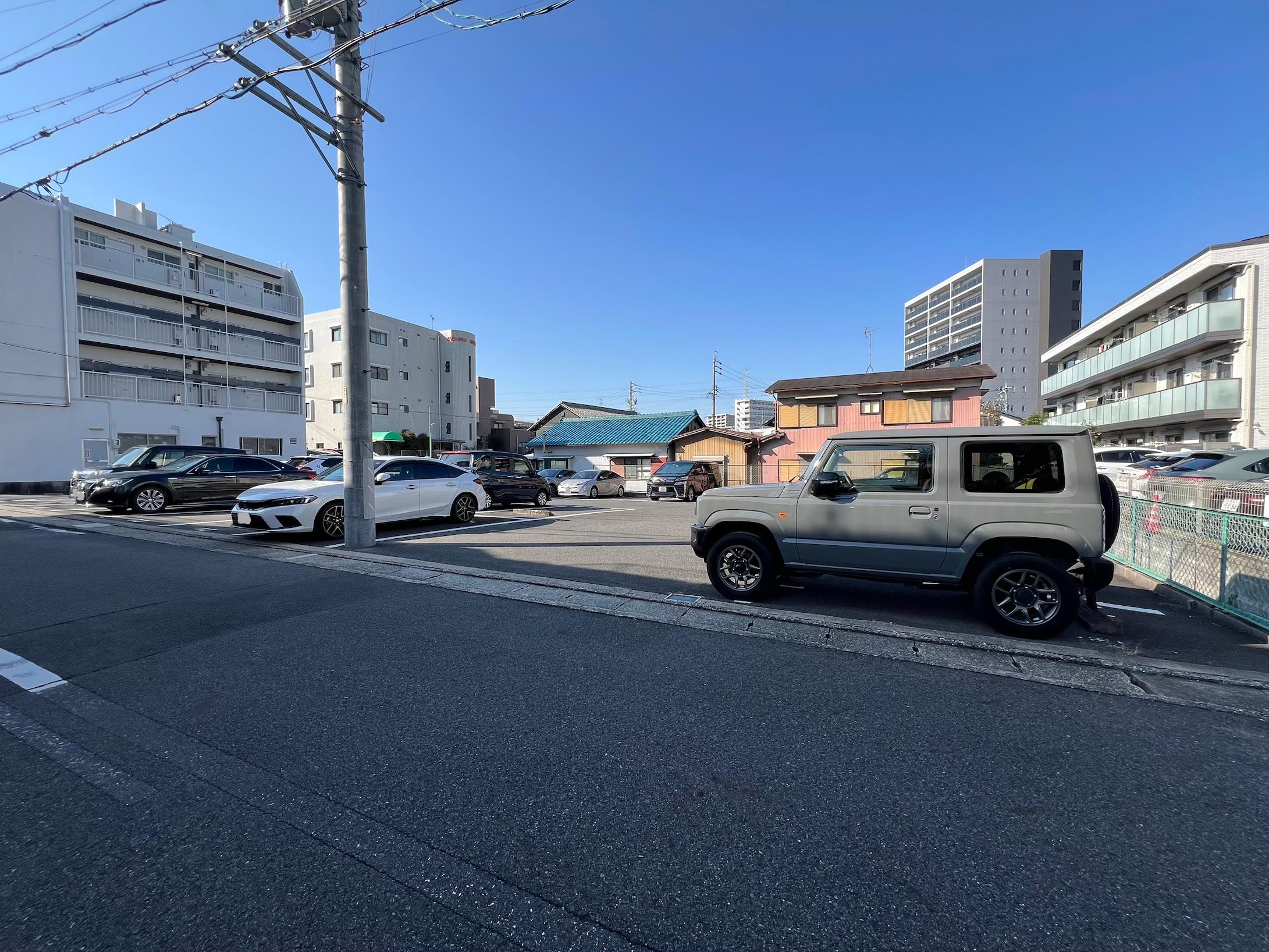 上社南パーキングの外観・駐車場イメージ3枚目