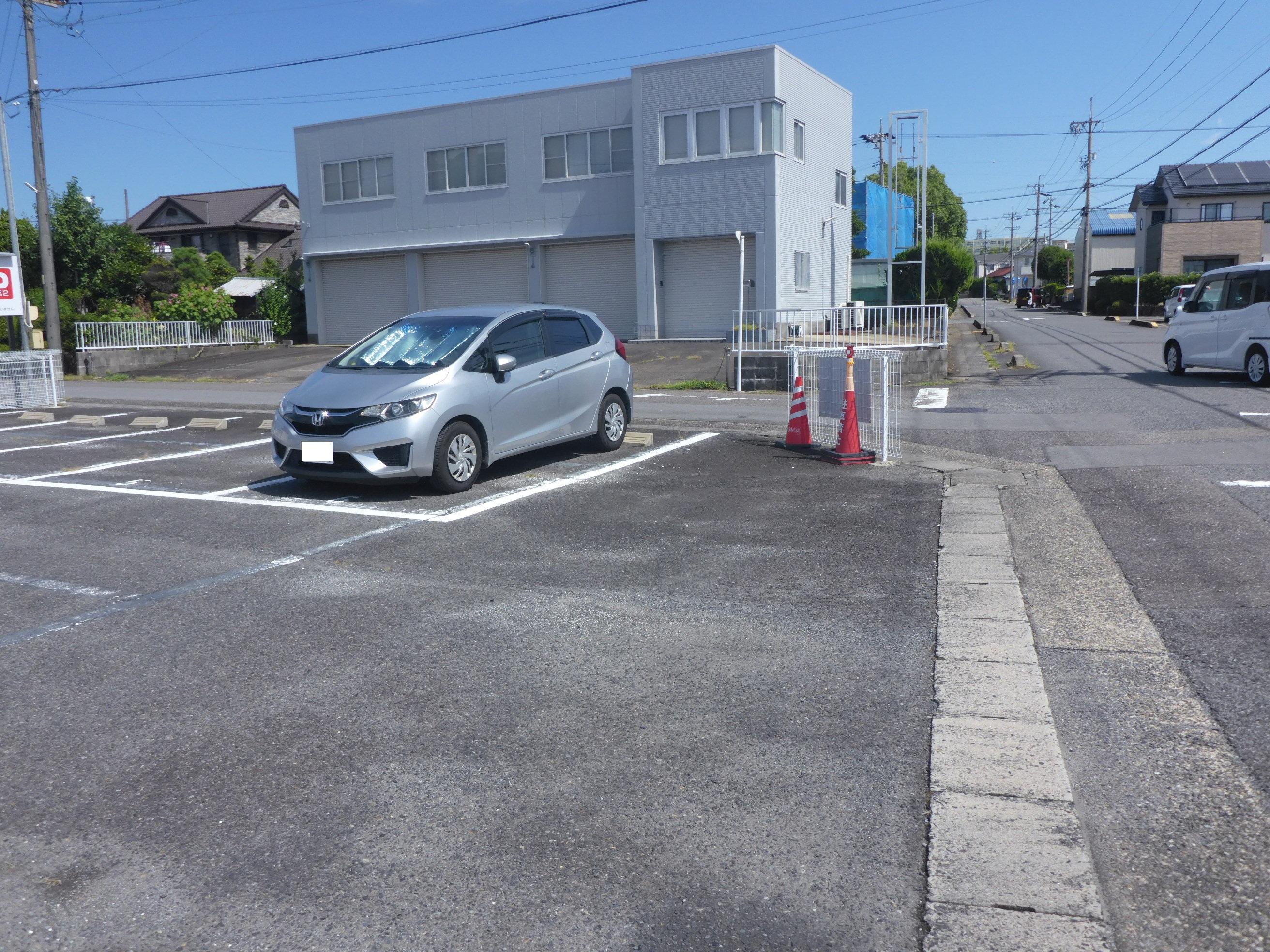 J-928の外観・駐車場イメージ1枚目