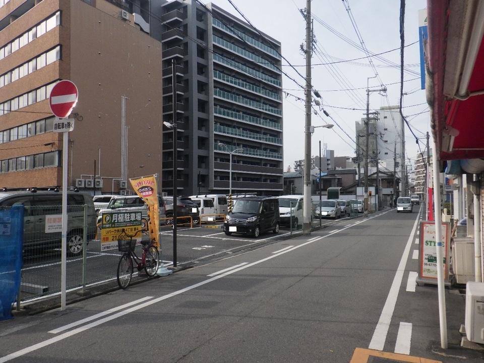 木川東４丁目第４の外観・駐車場イメージ1枚目