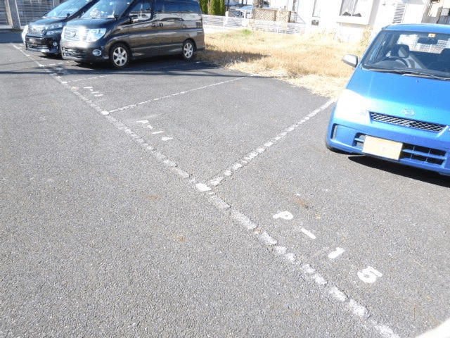 ウィステリアI.ＩＩ.ＩＩＩ駐車場の外観・駐車場イメージ2枚目