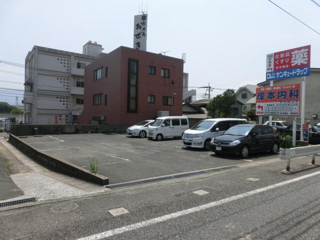 新高田一丁目吉田駐車場の外観・駐車場イメージ1枚目