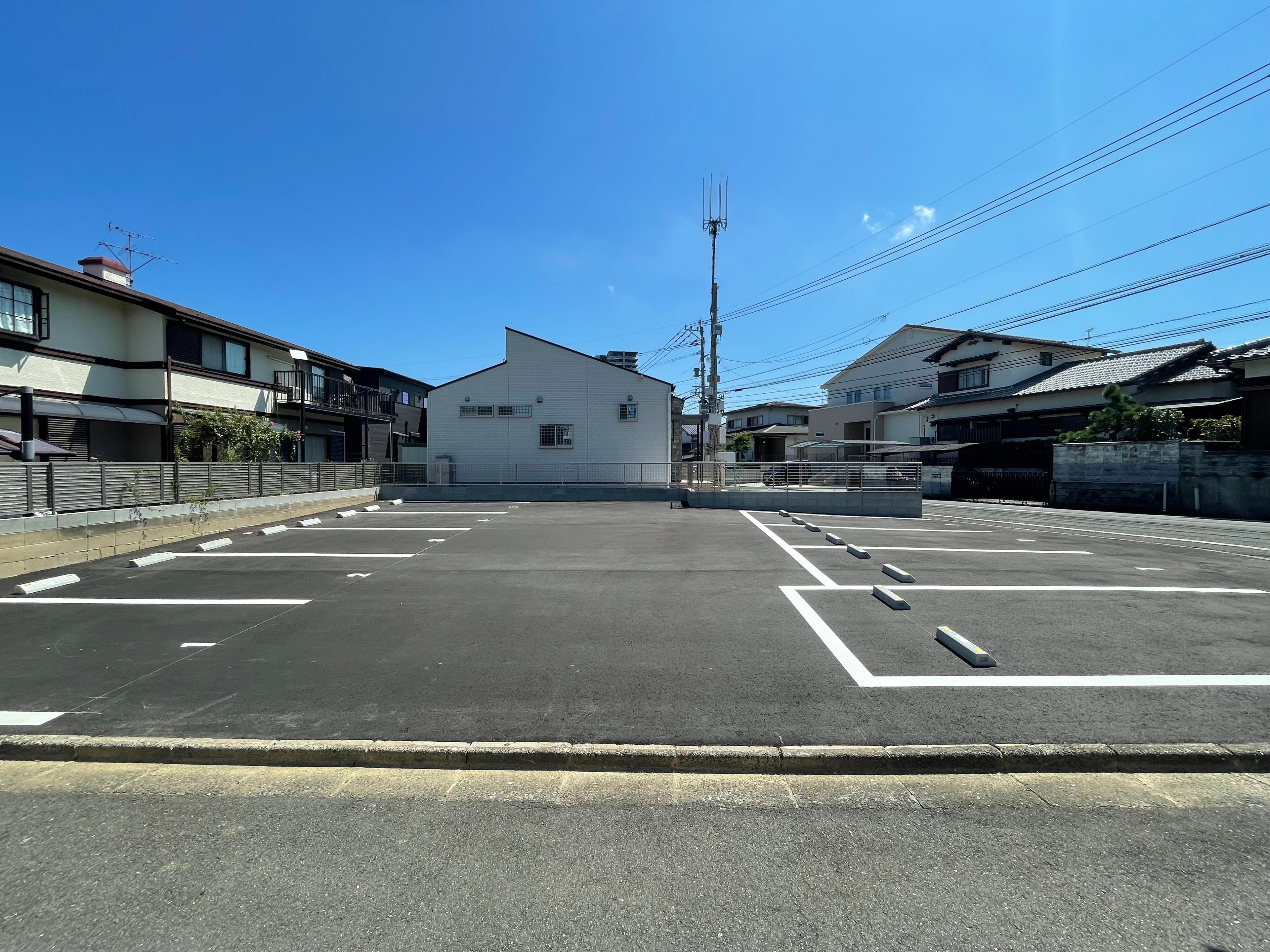 浅川台2丁目駐車場の外観・駐車場イメージ3枚目