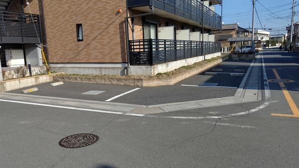 フォーブル(54090)の外観・駐車場イメージ1枚目