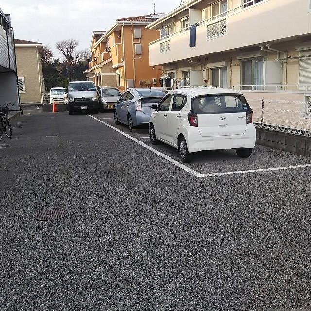 シャルム三山(10579)の外観・駐車場イメージ1枚目