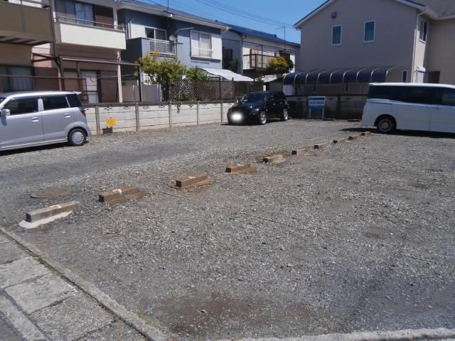 小林光枝月極駐車場の外観・駐車場イメージ2枚目