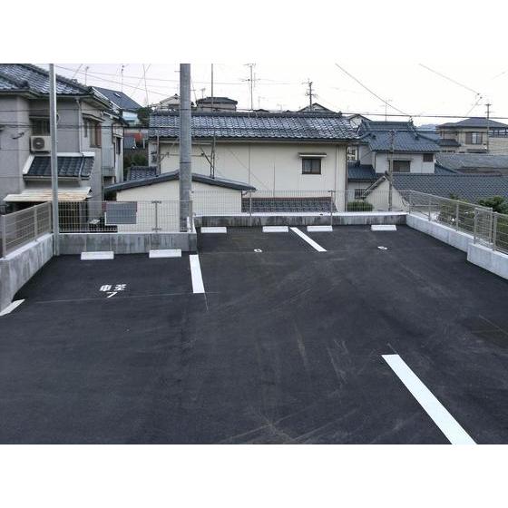 Ｍパーク草牟田の外観・駐車場イメージ1枚目