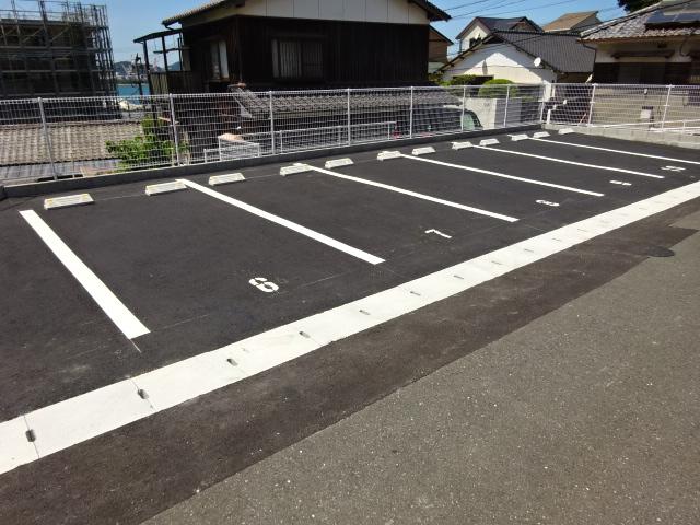 パーク片上第1の外観・駐車場イメージ2枚目
