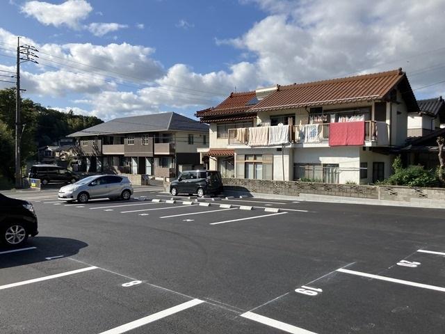 三島駐車場(西津田)の外観・駐車場イメージ3枚目