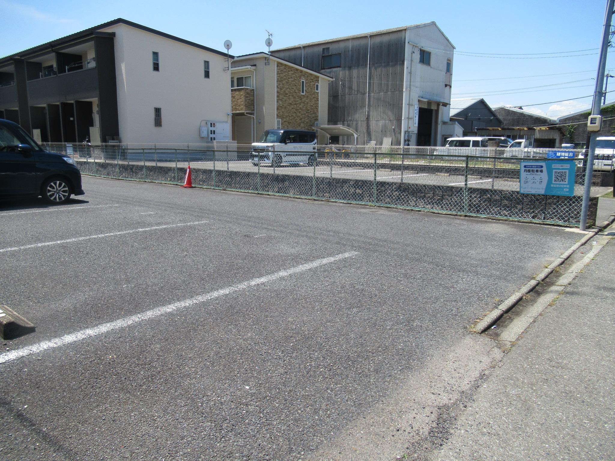 東起第2駐車場の外観・駐車場イメージ1枚目