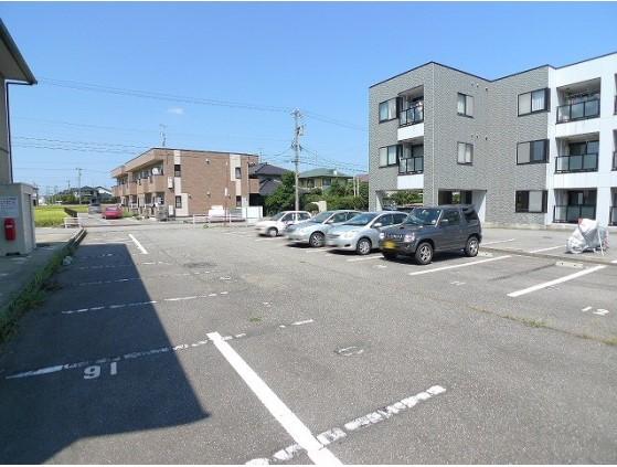 南四十万２丁目ＭＴパーキングの外観・駐車場イメージ2枚目