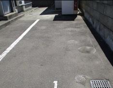 ミナミ(42676)の外観・駐車場イメージ1枚目