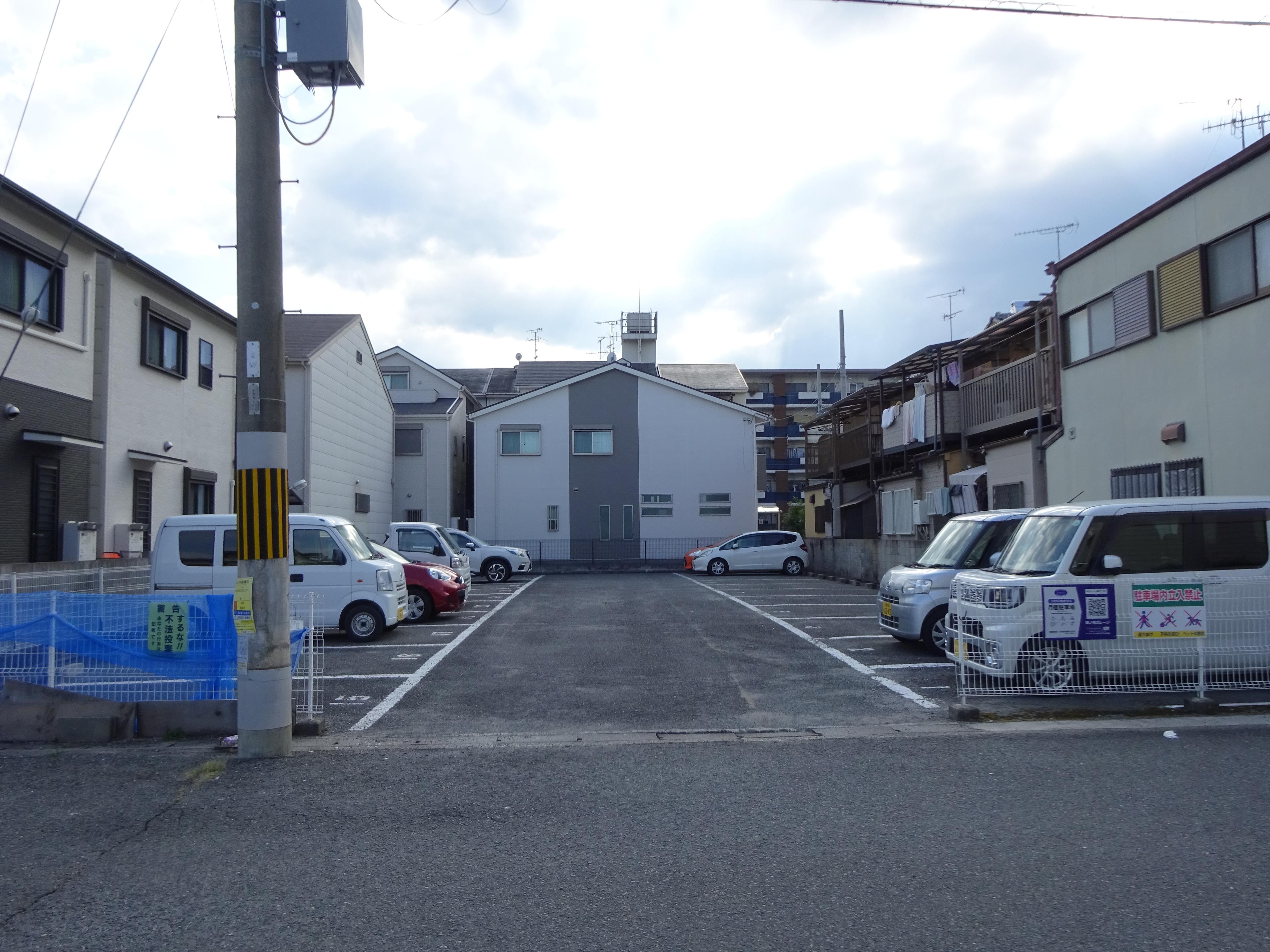 奥ノ防ガレ-ジの外観・駐車場イメージ1枚目