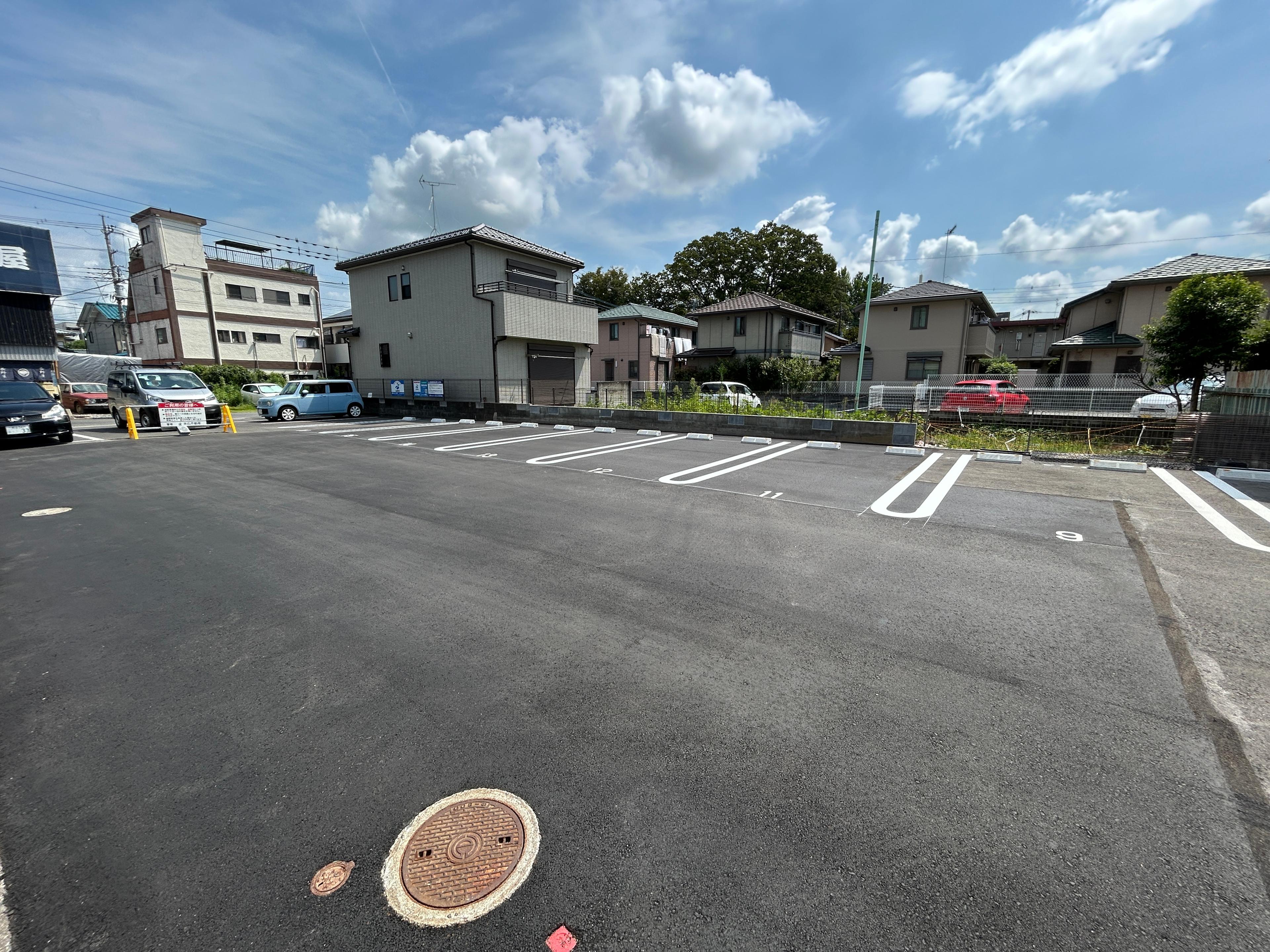 すえひろパーク本町1丁目第二の外観・駐車場イメージ2枚目