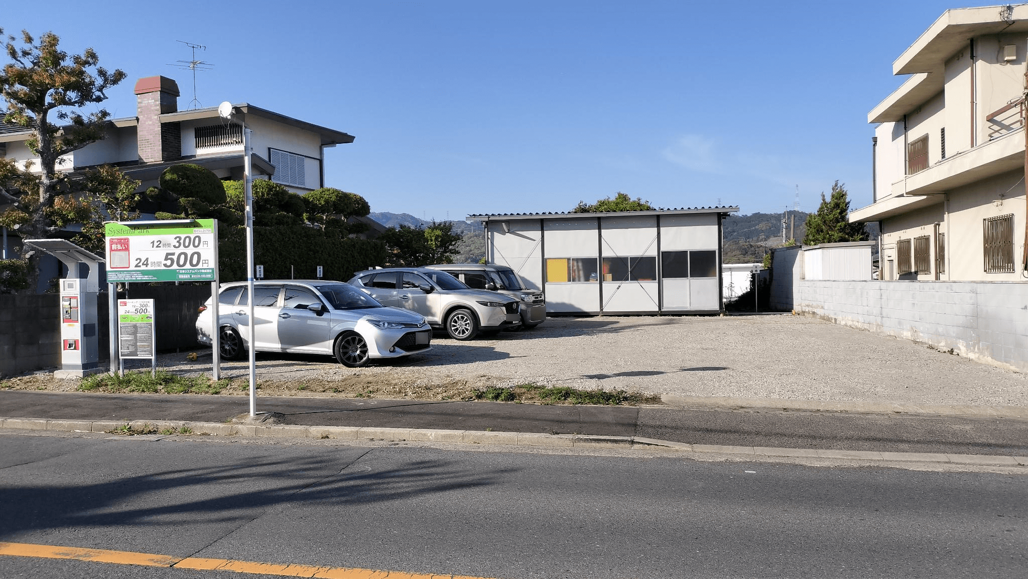 日吉台二番町パーキングの外観・駐車場イメージ1枚目