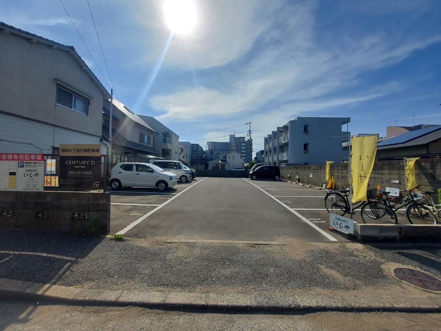 箱崎6丁目月極駐車場の外観・駐車場イメージ1枚目