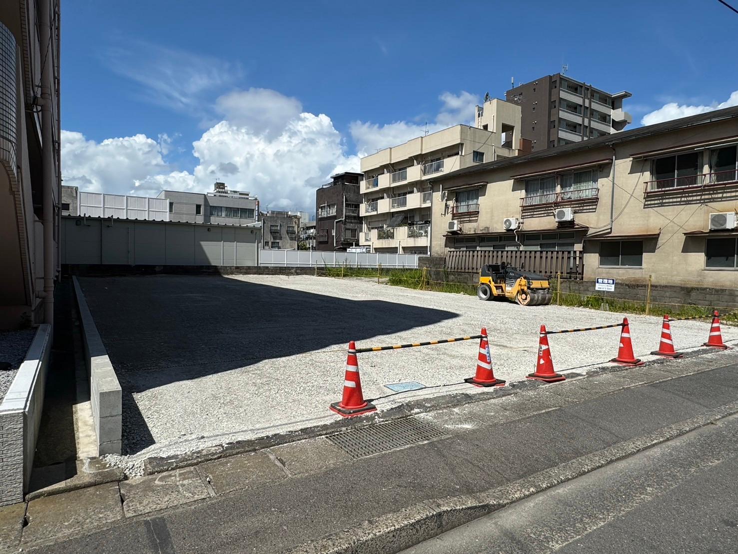 BV南林寺町月極駐車場の外観・駐車場イメージ1枚目
