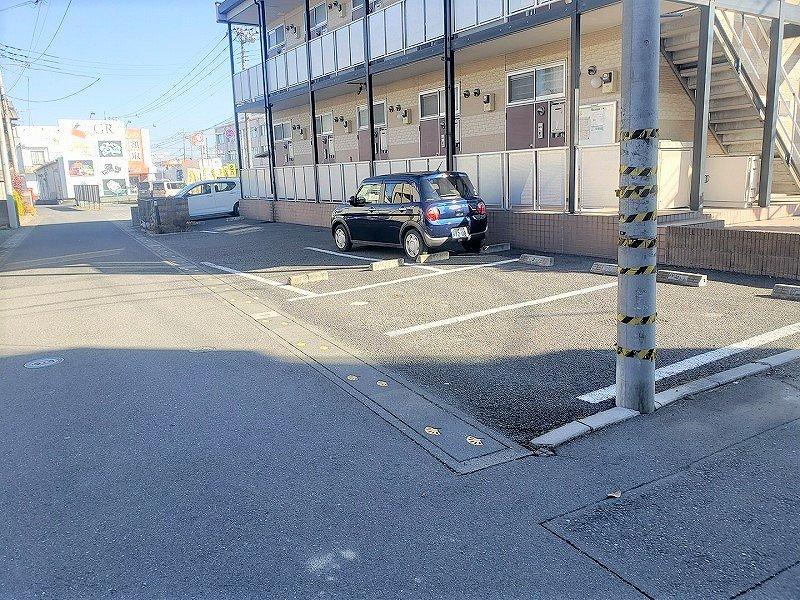 パウロ(27077)の外観・駐車場イメージ1枚目