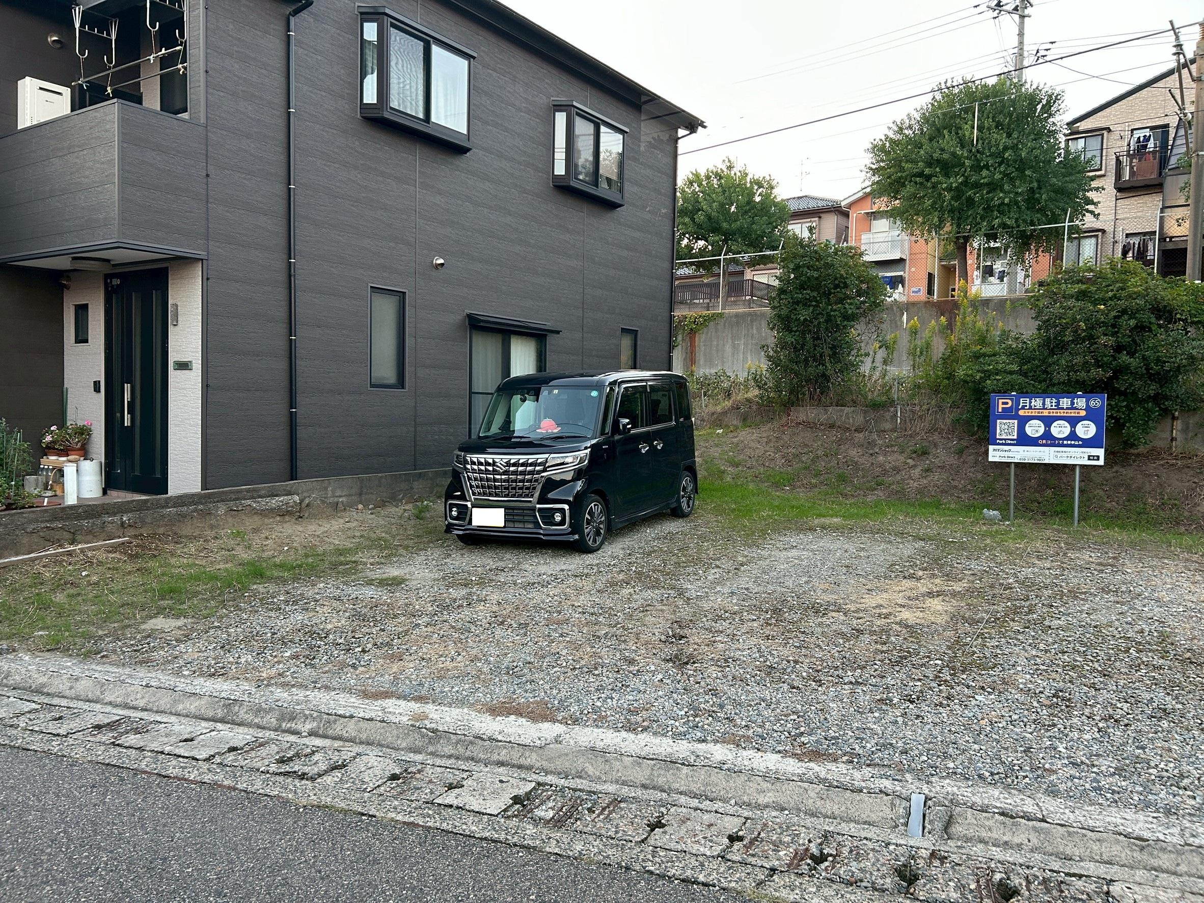 65.伊藤Cガレージの外観・駐車場イメージ3枚目