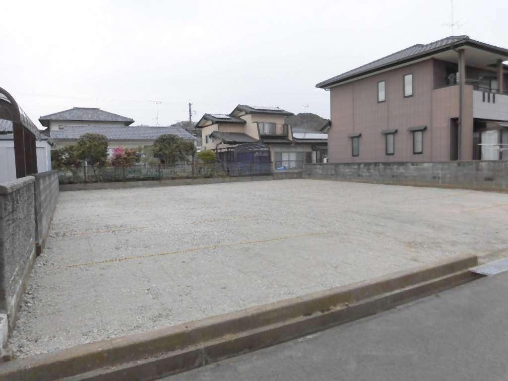 月丸駐車場の外観・駐車場イメージ2枚目