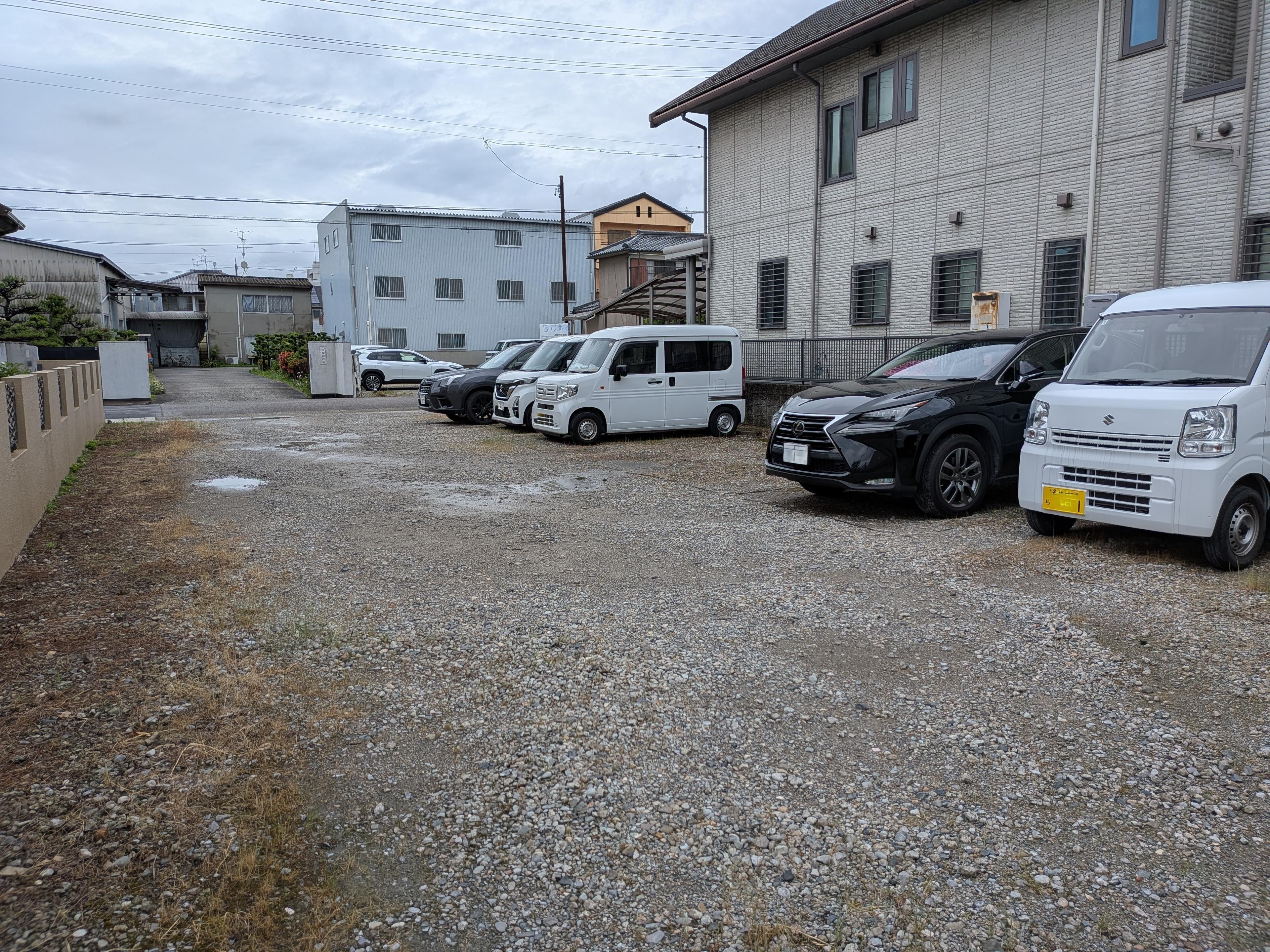 あし原町148駐車場の外観・駐車場イメージ2枚目