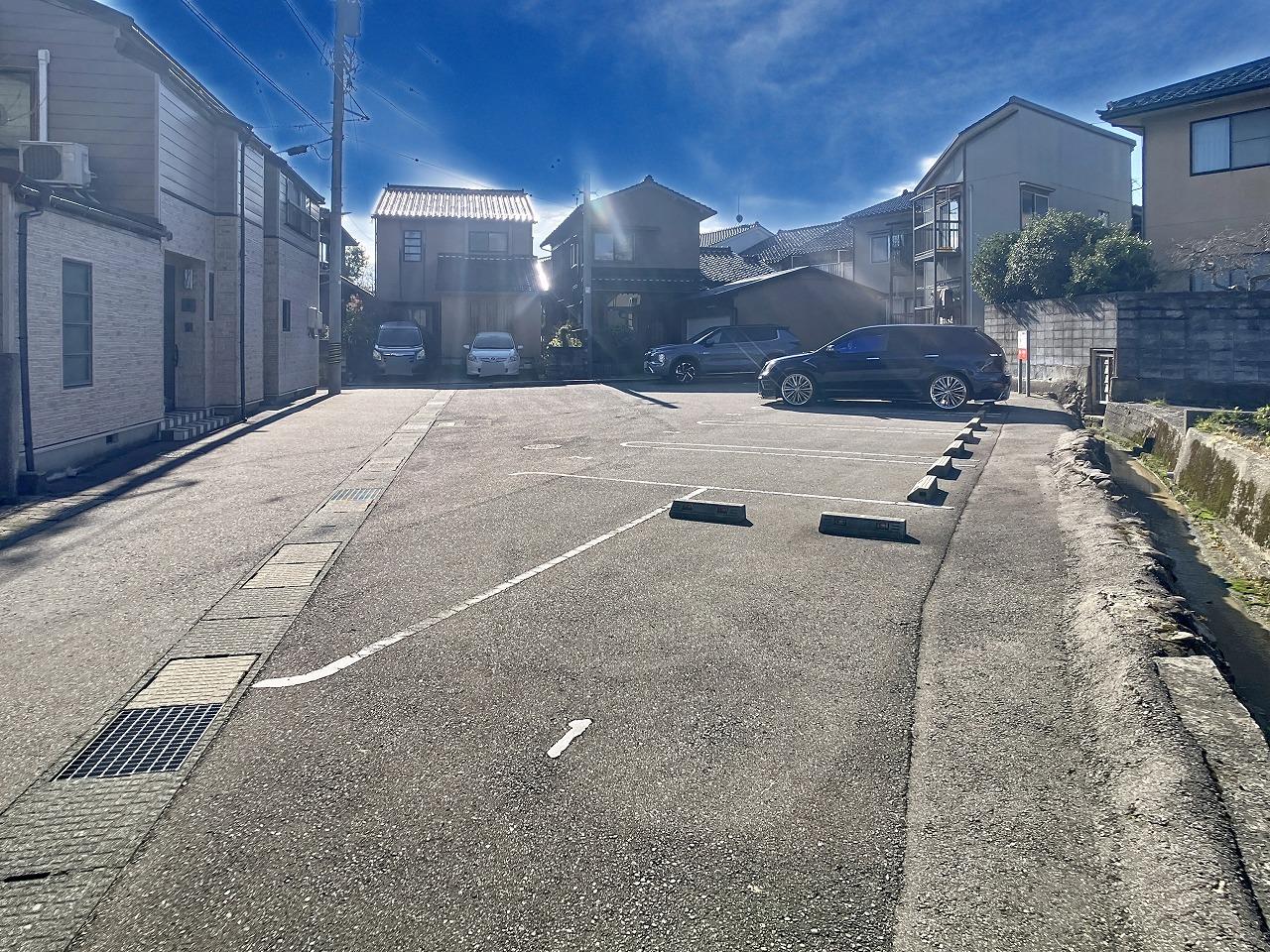 ハッピーロック材木町パーキングの外観・駐車場イメージ3枚目